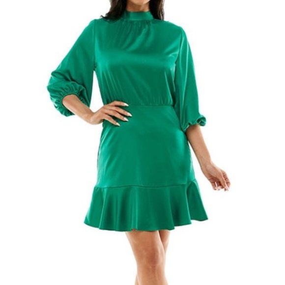 slim fit dress slacks Stella Green Silk Short Sleeve Smocked Dress main image 0